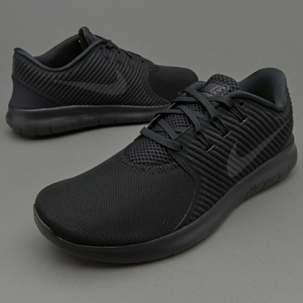 2016 Nike Free Run Commuter